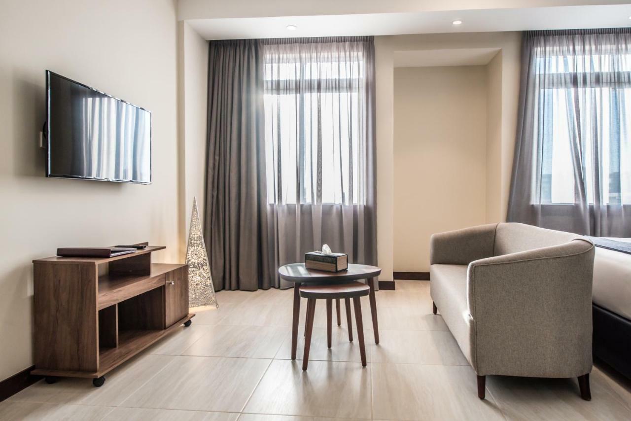 Glam Hotel Nairobi - Near Westgate Mall, Westlands Екстер'єр фото